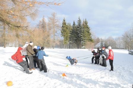 Schneespielchen Schneespielchen